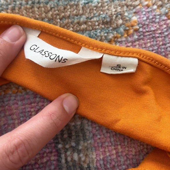 Glassons halter top - Picture 4 of 4